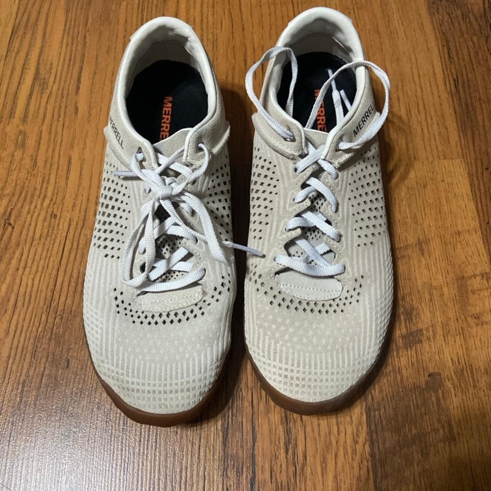 Merrell Women’s Beige Knit Sneakers